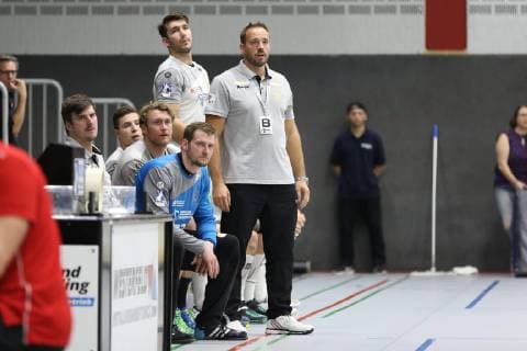Christian Poehler coach HC Elbflorenz Dresden Gabriel De Santis HC Elbflorenz Dresden 14 back and Mario Huhnstock HC Elbflorenz Dresden 22 front TuS N Luebbecke vs HC Elbflorenz Dresden Handball 2 Bundesliga 06 10 2018 TuS N Luebbecke vs HC Elbflorenz Dresden Handball 2 Bundesliga 06 10 2018 Luebbecke Copyright: xEIBNER JanxStrohdiekx EP_JSK