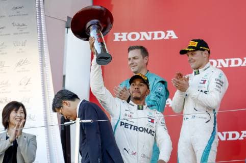 Motorsports: FIA Formula One World Championship WM Weltmeisterschaft 2018, Grand Prix of Japan, World Championship 2018 Grand Prix Japan Matt Deane (Chefmechaniker) 44 Lewis Hamilton (GBR, Mercedes AMG Petronas F1 Team), Suzuka Japan