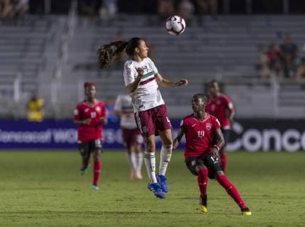 Fußball, Damen, Mexiko - Trinidad & Tobago October 7, 2018 - Cary, NC, United States - Cary, NC - October 7, 2018: Mexico defeated Trinidad & Tobago 4-1 during the group stage of the 2018 CONCACAF Women s Championship at WakeMed Soccer Park. Kennya Cordner, Bianca Sierra - ZUMAt139 20181007_zaa_t139_105 Copyright: xBradxSmithx