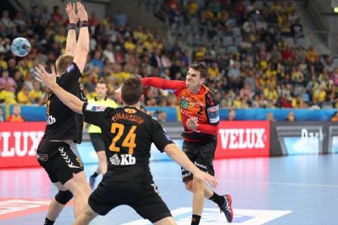 Arnari Freyr Arnarsson IFK 5 24 Andre Schmid Andy Schmid RNL 2 Action Action Game scene Handball Champions League Rhein Neckar Löwen IFK Kristianstad xozx