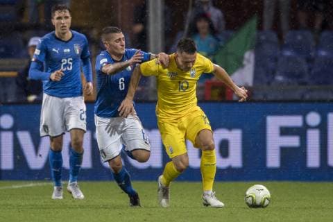 Marco Verratti (Italy) Evgen Konopljanka (Ukraine) during the UEFA Nations League Friendly match between Italy 1-1 Ukraine at Luigi Ferraris Stadium on October 10, 2018 in Genova, Italy. .  (87633882)