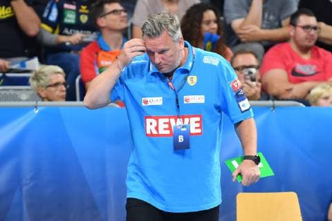 Rhein Neckar Loewen IFK Kristianstad Rhein Neckar Loewe Coach Nikolaj Jacobsen playing in the Champions League Rhein Neckar Loewen IFK Kristianstad Mannheim 10 10 18 Handball Champions League Group Phase Mannheim Baden Wuerttemberg Germany SAP Arena