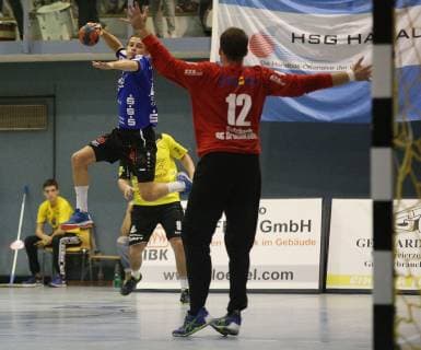 12 10 2018 xmgx Handball 3 Liga SG Bruchköbel HSG Hanau v l Marius Brüggemann Hanau Marius Sulzbach Bruchköbel Bruchköbel Hessen Germany DEU