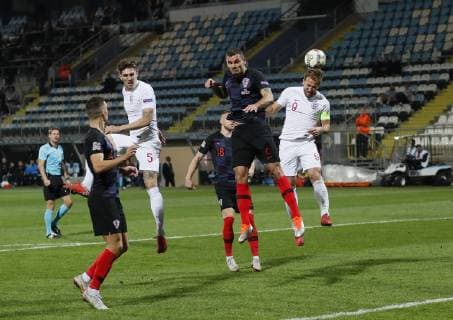 Harry Kane of England header hits the bar during the Uefa Nations League, Group A4 match at Stadion HNK Rijeka, Rijeka. Picture date: 12th October 2018. Picture credit should read: David Klein Sportimage EDITORIAL USE ONLY. No use with unauthorised audio, video, data, fixture lists, club league logos or live services. Online in-match use limited to 120 images, no video emulation. No use in betting, games or single club league player publications.