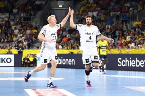 THW Kiel THW Kiel rejoices with Patrick Wiencek THW Kiel THW Kiel THW Kiel THW Kiel DKB Handball Bundesliga 13 10 2018 Photo Eibner Rhein Neckar Loewen vs THW Kiel DKB Handball Bundesliga 13 10 2018 Mannheim Copyright: xEIBNER Alexander_Neisx EP_ANS
