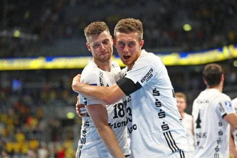 THW Kiel and Nikola Bilyk THW Kiel celebrate the victory Rhein Neckar Loewen vs. THW Kiel DKB Handball Bundesliga 13 10 2018 Photo Eibner Rhein Neckar Loewen vs. THW Kiel DKB Handball Bundesliga 13 10 2018 Mannheim Copyright: xEIBNER Alexander_Neisx EP_ANS