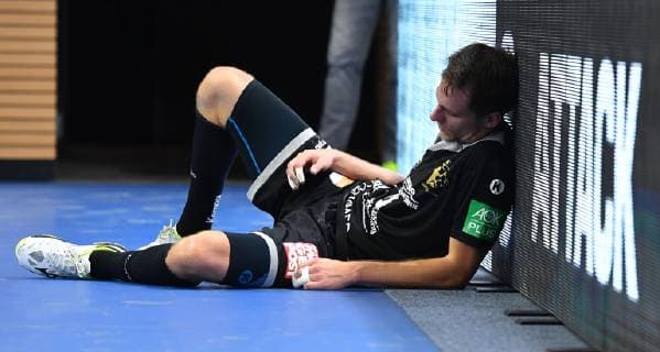 Julius Dierberg Dresden disappointed HC Elbflorenz Dresden vs Dessau Rosslauer HV 06 Handball 2 Mens league 2 Bundesliga Season 2018 2019 Dresden Ball games Arena Dresden 13 10 2018