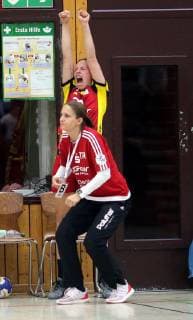 lsp Handball Bundesliga Women HSG Bensheim vs Neckarsulm Bensheim 13 10 2018 v l Cheering with Sarah van Gulik and coach Heike Ahlgrimm both Bensheim action single image ba