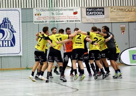 Third Handball Bundesliga MSG Grossbieberau Modau vs SG Leipzig II Season 2018 2019 13 10 2018 Grossbieberau v l Great was the joy of the handball players from Gross Bieberau after the success Aktion Einzelbild ba