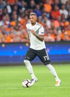 Netherlands-Germany , Soccer, Amsterdam, October 13, 2018 Jerome BOATENG, Nr. 17 DFB drives, controls the ball, action, full-size, Single action with ball, full body, whole figure, cutout, single shots, ball treatment, pick-up, header, cut out Freisteller NETHERLANDS - GERMANY 3-0 Football Nations League, Season 2018 2019, Amsterdam, Netherlands, October 13, 2018. Photographer: Peter Schatz MAGICS