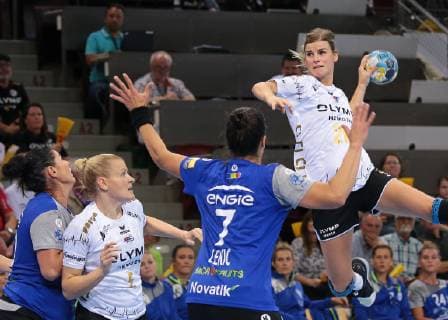 14 10 2018 Germany Bietigheim Handball Champions League Women Group Stage 2 Gameday League Season 2018 2019 SG BBM Bietigheim vs CSM Bucuresti mitte v l Andrea Lekic CSM Angela Malestein BBM