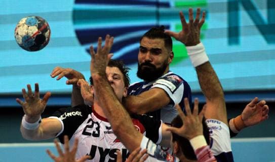14.10.2018 Szeged(Hungary) MOL Pick Szeged-SG Flensburg-Handewitt Velux EHF men s handball champions legue Goeran Soegaard Johannessen(L)SG Flensburg Handewitt stopped during match from Jorge Maqueda Pena(R) MOL Pick Szeged : 