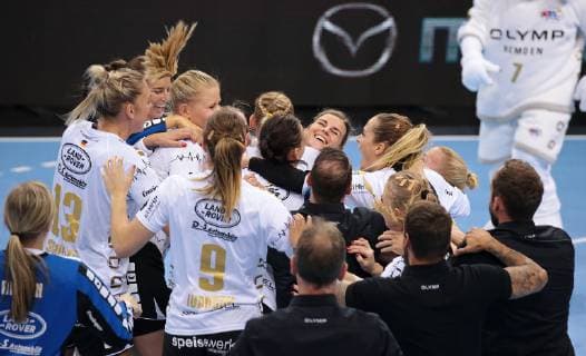 14 10 2018 Germany Bietigheim Handball Champions League Women Group Stage 2 Gameday League Season 2018 2019 SG BBM Bietigheim vs CSM Bucuresti Final Cheering Joy Cheers Joy rejoice and dance in a circle