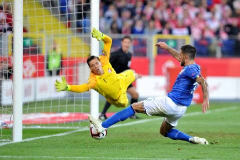 Sport Bilder des Tages Fußball, Nations League, Polen - Italien 2018.10.14 Chorzow Pilka nozna UEFA Liga Narodow Polska - Wlochy N z Christiano Biraghi celebrates scoring a goal, bramka, radosc Foto Rafal Rusek PressFocus 2018.10.14 Chorzow Football UEFA Nations League Poland - Italy Christiano Biraghi celebrates scoring a goal, bramka, radosc Credit: Rafal Rusek PressFocus NEWSPIX.PL --- Newspix.pl  20181014PF_RR185