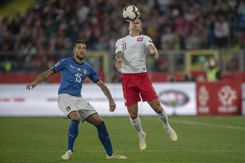 October 14, 2018 - Chorzow, Poland - Kamil Grosicki of Poland with the ball during the UEFA Nations League A match between Poland and Italy at Silesian Stadium in Chorzow, Poland on October 14, 2018 Poland v Italy-UEFA Nations league  - ZUMAn230 20181014_zaa_n230_747 Copyright: xAndrewxSurmax