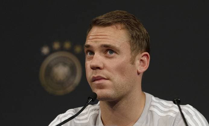 15 10 2018 Football UEFA Nations League Press Conference and Training of the German National Team at the Stade de France Paris Goalkeeper Manuel Neuer Deutschland DFL and DFB regulations prohibit any use of images as image sequences or quasi video