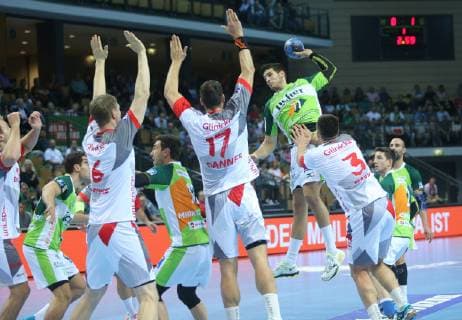 20 10 2018 xfgx Handball DHB Cup HSG Wetzlar MT Melsungen emspor vl No 6 Finn Lemke MT Melsungen No 13 Filip Mirkulovski HSG Wetzlar No 17 Felix Danner MT Melsungen No 77 Stefvan Cavor HSG Wetzlar No 3 Marino Maric MT Melsungen DFL DFB REGULATIONS PROHIBIT ANY USE OF PHOTOGRAPHS as IMAGE SEQUENCES and or QUASI VIDEO
