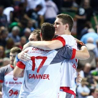 Timm Schneider Melsungen Felix Danner Melsungen and Finn Lemke Melsungen from left celebrate the win against Wetzlar HSG Wetzlar vs MT Melsungen Handball DHB Pokal 16 10 2018 HSG Wetzlar vs MT Melsungen Handball DHB Pokal 16 10 2018 Wetzlar Copyright: xEIBNER RenexWeissx EP_RWS