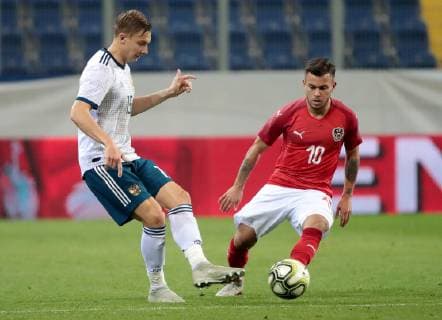 SOCCER - Under-21 EURO 2019, AUT VS RUS SANKT POELTEN,AUSTRIA,16.OCT.18 - SOCCER - OEFB international match Länderspiel Under-21 European Championship EM Europameisterschaft 2019, qualification, Austria vs Russia. Image shows Mikhail Lysov (RUS) and Sascha Horvath (AUT). GEPAxpictures xWalterxLuger