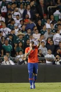 Fußball, Mexiko - Chile Chile s Nicolás Castillo celebrates after scoring, during a friendly game, between the Mexican and Chilean national soccer teams, at the Corregidora stadium in Queretaro, Mexico, 16 October 2018. Mexico vs Chile !ACHTUNG: NUR REDAKTIONELLE NUTZUNG!  Copyright: xJoséxMéndezx MEX01 20181017-636753527716920141