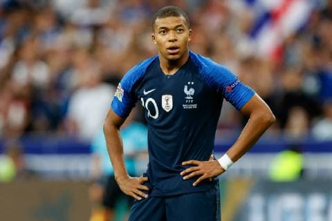Paris France 16 10 2018 UEFA Nations League League A Group 1 France Germany Kylian Mbappe FRA is watching DeFodi048