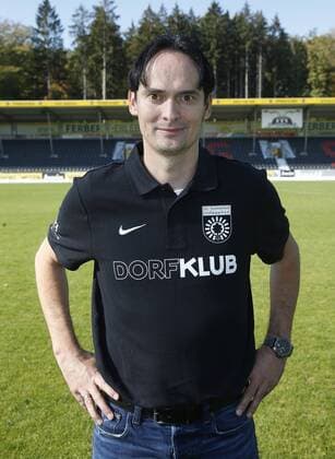 Florian Schnorrenberg Grossasp is new coach at the SG Sonnenhof Großaspach Großaspach GER 17 10 2018 Soccer 3 League 2018 2019