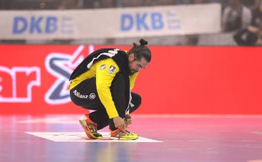 Photo goalkeeper Milos Putera is disappointed Leipzig Handball 1 Bundesliga cup match on Wed 17 10 2018 THW Kiel DHfK Leipzig