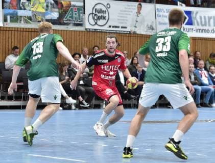 17 10 2018 Handball DHB Pokal Eighth finals season 2018 2019 DJK Rimpar Wolves HC Erlangen HCE OGo Patrick Gempp 13 DJK Rimpar Wolves Johannes Sellin 5 HC Erlangen HCE