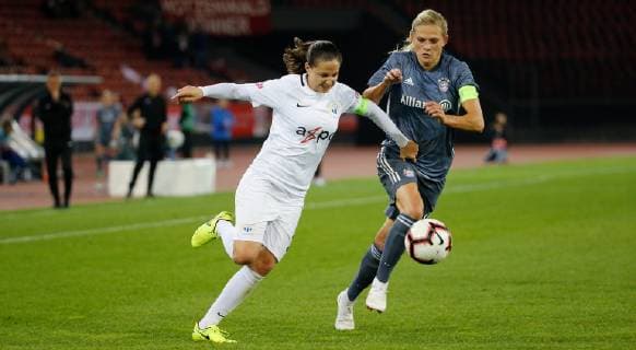 17 10 2018 Letzigrund Stadium Zurich SWITZERLAND Season 2018 2019 Women UEFA Womens Champions League First leg FC Zürich Women Bayern Munich Fabienne Humm left FCZ Women against Carina Wenninger Bayern