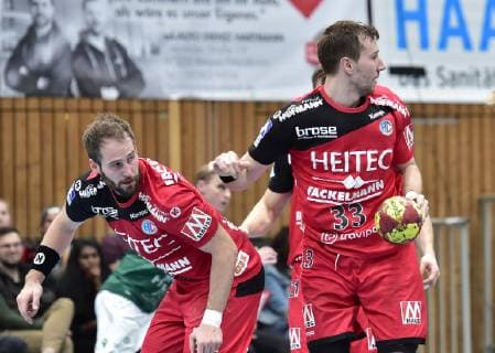 17 10 2018 Handball DHB Pokal Eighth finals season 2018 2019 DJK Rimpar Wolves HC Erlangen HCE OGo Nico Büdel 20 HC Erlangen Nikolai Link 33 HC Erlangen HCE