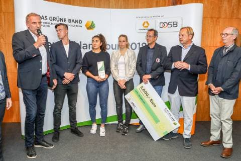 Awarding of the Green Ribbon of the DOSB and the Commerzbank 2018 to the LTTC Rot Weiss Berlin 17 10 2018