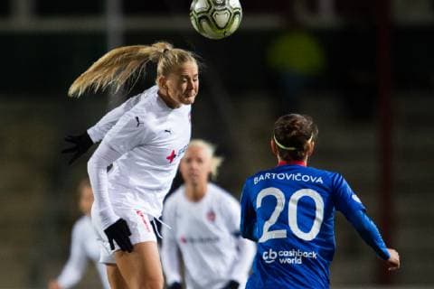 181018 Rosengards Lisa Marie International nicks during the soccer match in the Champions League between Rosengard and Slavia Prague on October 18, 2018 in Malmö  Copyright: AvdoxBilkanovic BB181018AB001
