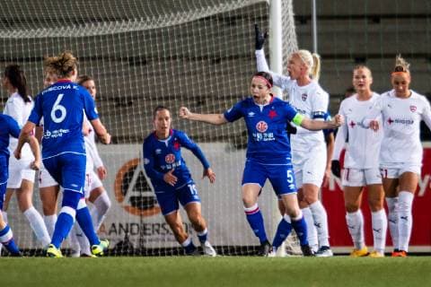 181018 Slavia Prague commends 1 0 during the soccer match in the Champions League between Rosengard and Slavia Prague on October 18, 2018 in Malmö  Copyright: AvdoxBilkanovic BB181018AB002