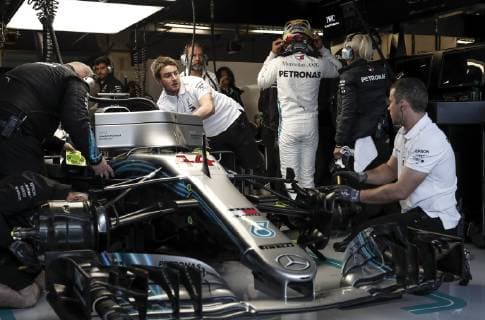 Motorsports: FIA Formula One World Championship WM Weltmeisterschaft 2018; Grand Prix; United States, FORMULA 1 PIRELLI 2018 UNITED STATES GRAND PRIX , Circuit of The Americas 44 Lewis Hamilton (GBR, Mercedes AMG Petronas F1 Team), Austin United States