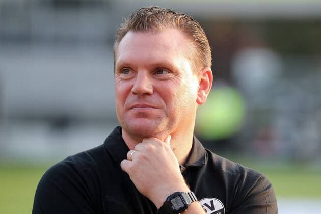 Uwe Koschinat Coach Head Coach SVS Single Action Action Game Scene Portrait Joy Cheerful Bright Radiant Optimistic Soccer 2 Bundesliga SV Sandhausen Ingolstadt 04 DFL REGULATIONS PROHIBIT ANY USE OF PHOTOGRAPH AS IMAGE SEQUENCES AND OR QUASI VIDEO xozx