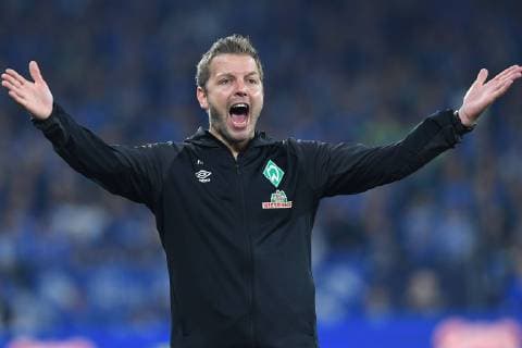 Soccer 1 Bundesliga 8 Matchday FC Schalke 04 SV Werder Bremen on 20 10 2018 in the Veltins Arena in Gelsenkirchen Florian Kohlfeldt Head Coach Bremen DFL regulations prohibit any use of images as image sequences and or quasi video xRx