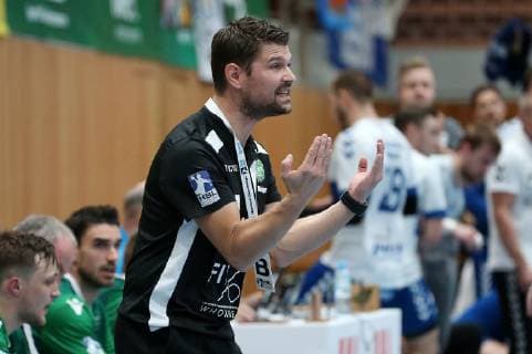 v left coach Dr Matthias Obinger DJK Rimpar Wolves disappointed looking Disappointment disappointed DKB 2 Handball Bundesliga DJK Rimpar Wolves Dessau Rosslauer HV 06 xfsx
