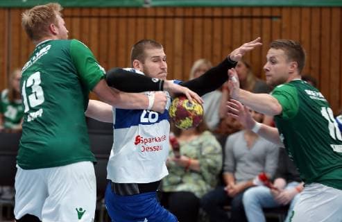 v left Patrick Gempp DJK Rimpar Wolves Daniel Zele Dessau Rosslauer HV 06 Steffen Kaufmann DJK Rimpar Wolves DKB 2 Handball Bundesliga DJK Rimpar Wolves Dessau Rosslauer HV 06 xfsx