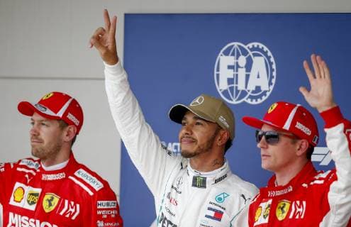 Motorsports: FIA Formula One World Championship WM Weltmeisterschaft 2018; Grand Prix; United States, FORMULA 1 PIRELLI 2018 UNITED STATES GRAND PRIX , Circuit of The Americas , 5 Sebastian Vettel (GER, Scuderia Ferrari) 44 Lewis Hamilton (GBR, Mercedes AMG Petronas F1 Team), Austin United States