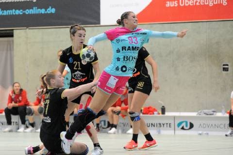 Julia Behnke TusSies Metzingen 93 TusSies Metzingen Handball HBF EHF League match 20 10 2018 Photo TBaur Eibner TusSies Metzingen vs. Astrakhanochka Metzingen Copyright: xEIBNER TobiasxBaurx EP_TBR