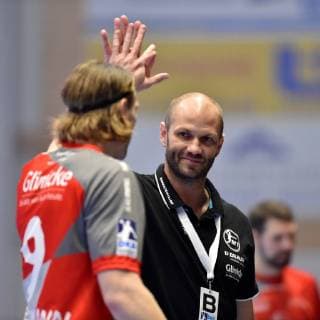 Jubel Freude at Tobias Reichmann L and Heiko Grimm Manager MT Melsungen GER MT Melsungen Bergischer HC Handball 1 Bundesliga Team 21 10 2018 GER MT Melsungen Bergischer HC Handball 1 Liga Maenner 21 10 2018 Kassel Copyright: xEIBNER RolandxSippelx EP_RSL
