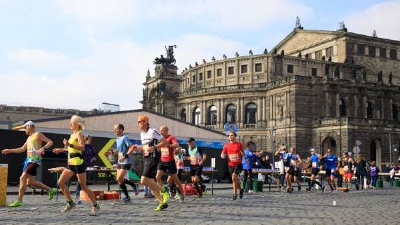 Piepenbrock 20 Dresden Marathon runners in front of the Semperoper Dresden Saxony Germany