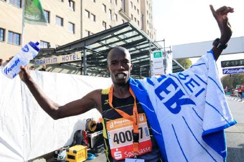 Piepenbrock 20 Dresden Marathon Edwin Kosgei KEN wins the marathon Dresden Sachsen Germany