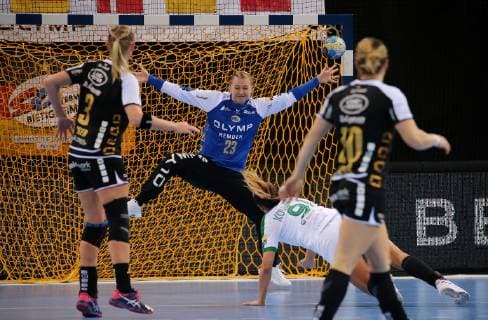 BAU 21 10 2018 Ludwigsburg Handball SG BBM Bietigheim vs FTC Rail Cargo Hungaria Goalkeeper Valentyna Salamakha BBM