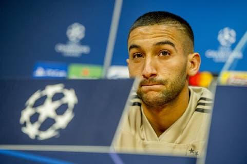 22-10-2018 VOETBAL: TRAINING EN PERSCONFERENTIE AJAX: AMSTERDAM Hakim Ziyech (Ajax) Foto: SCS Michel Utrecht xVIxVIxImagesx xSoenarxChamidxsportfotografiexIVx 12532065