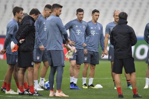 Bayern Munchen, official traininga Bayern Munchen s Robert Lewandowski in action during the official training of Bayern Munchen one day before the game for UEFA Champions League against AEK Athens, on Olimpic Stadium, Athens, Greece, 22 October 2018 Copyright: xAlexxNicodimx