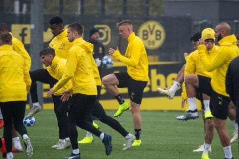 23 10 2018 xkvx Football UEFA Champions League Borussia Dortmund Training emspor v Marius Wolf BVB Borussia Dortmund DFL DFB REGULATIONS PROHIBIT ANY USE OF PHOTOGRAPH as IMAGE SEQUENCES and or QUASI VIDEO Dortmund
