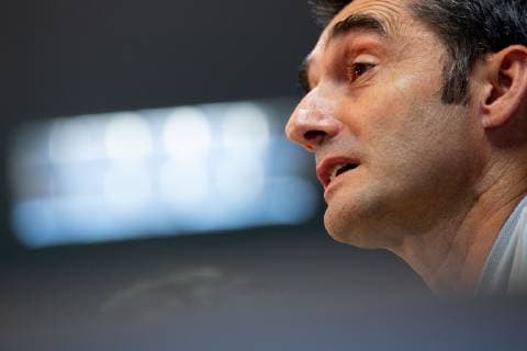 FC Barcelona Barca s head coach Ernesto Valverde attends a press conference PK Pressekonferenz in Barcelona, Catalonia, Spain, 23 October 2018, on the eve of the UEFA Champions League group B soccer match between FC Barcelona and Internazionale at Camp Nou Stadium. FC Barcelona s press conference !ACHTUNG: NUR REDAKTIONELLE NUTZUNG!  Copyright: xEnricxFontcubertax GRAF3073 20181023-636759140675730177