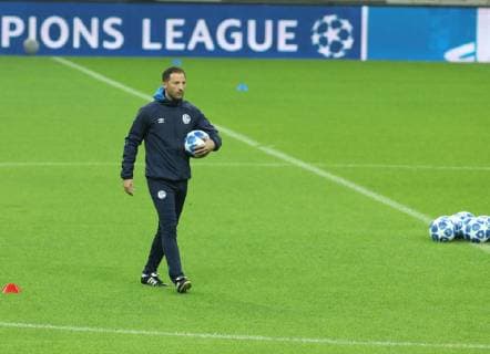 FC Schalke 04 Players attend a training session at the Turk Telekom Arena in Istanbul on October 23, 2018 on the eve of the UEFA Champions League football match between Galatasaray and FC Schalke 04.. 