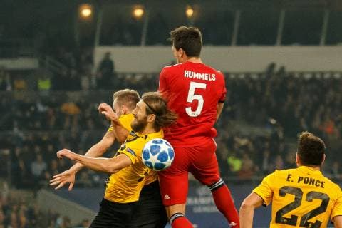 Greece Athens 22 10 2018 UEFA Champions League 2018 19 Season Preliminary Round Group Stage Group E 3 Gameday AEK Athens FC Bayern Muenchen Dmytro Chygrynskiy AEK and Mats Hummels FCB in action DeFodi048